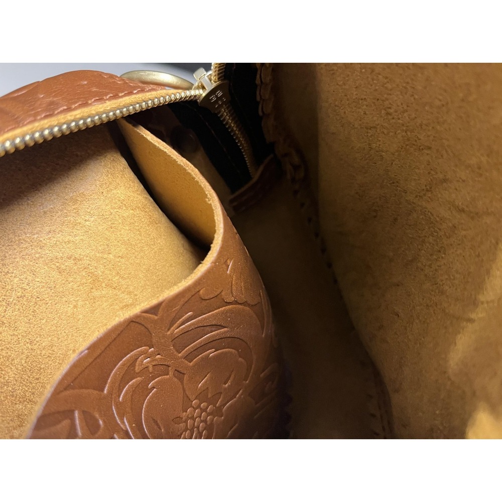 Portland Leather Goods Crossbody Bag Womens Small Brown Floral Tooled Round - Picture 9 of 13